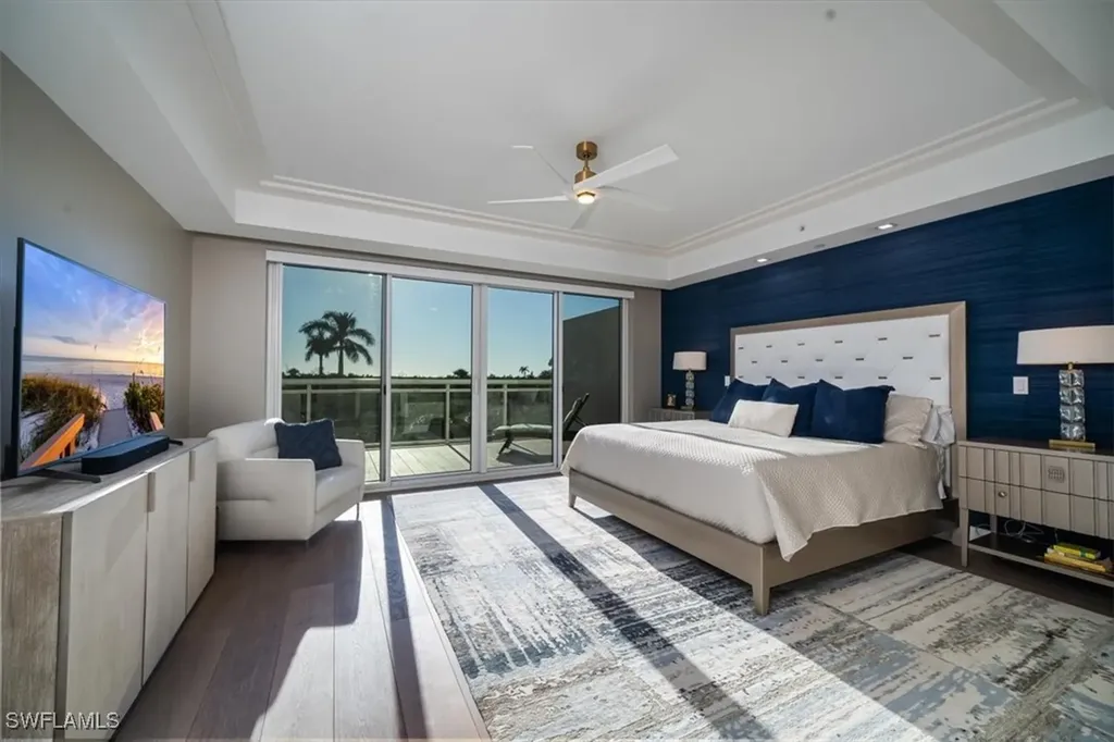 13915 Old Coast Road Naples FL 34110