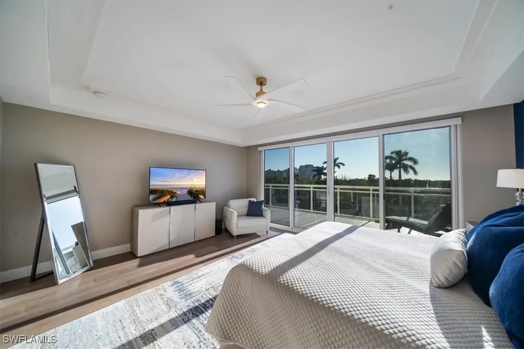 13915 Old Coast Road Naples FL 34110