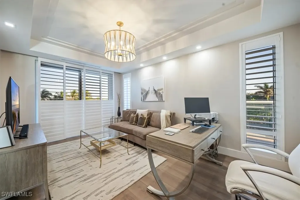 13915 Old Coast Road Naples FL 34110