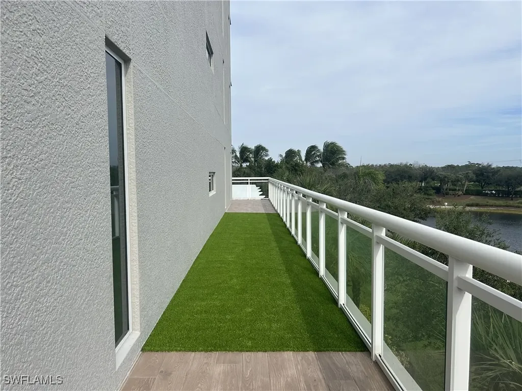 13915 Old Coast Road Naples FL 34110