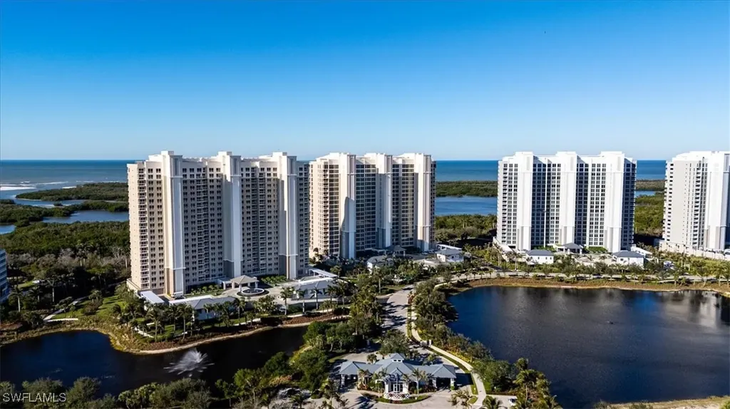 13915 Old Coast Road Naples FL 34110