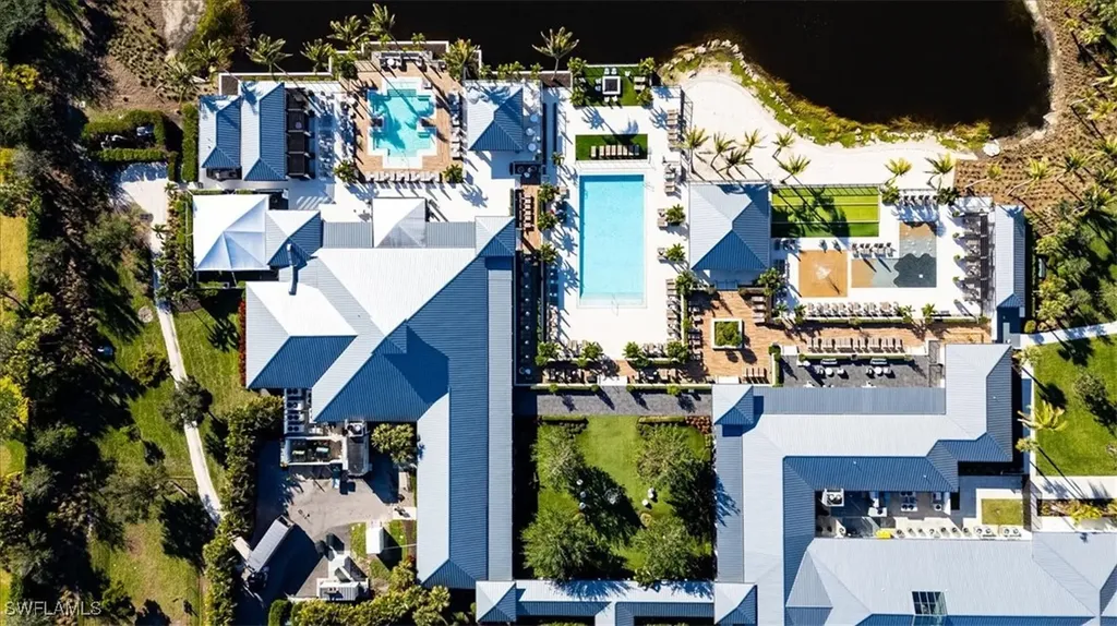 13915 Old Coast Road Naples FL 34110