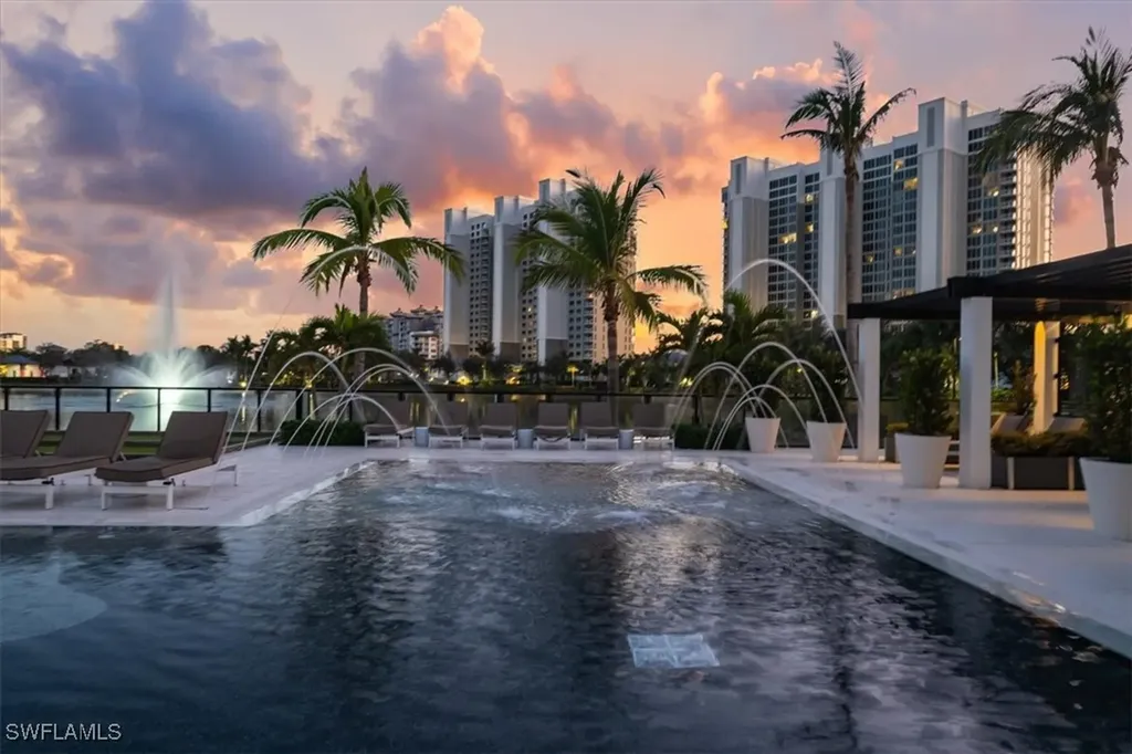 13915 Old Coast Road Naples FL 34110