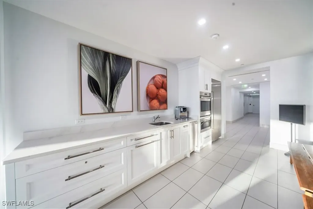 13915 Old Coast Road Naples FL 34110