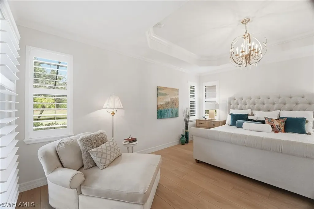 2906 Aviamar Circle Naples FL 34114