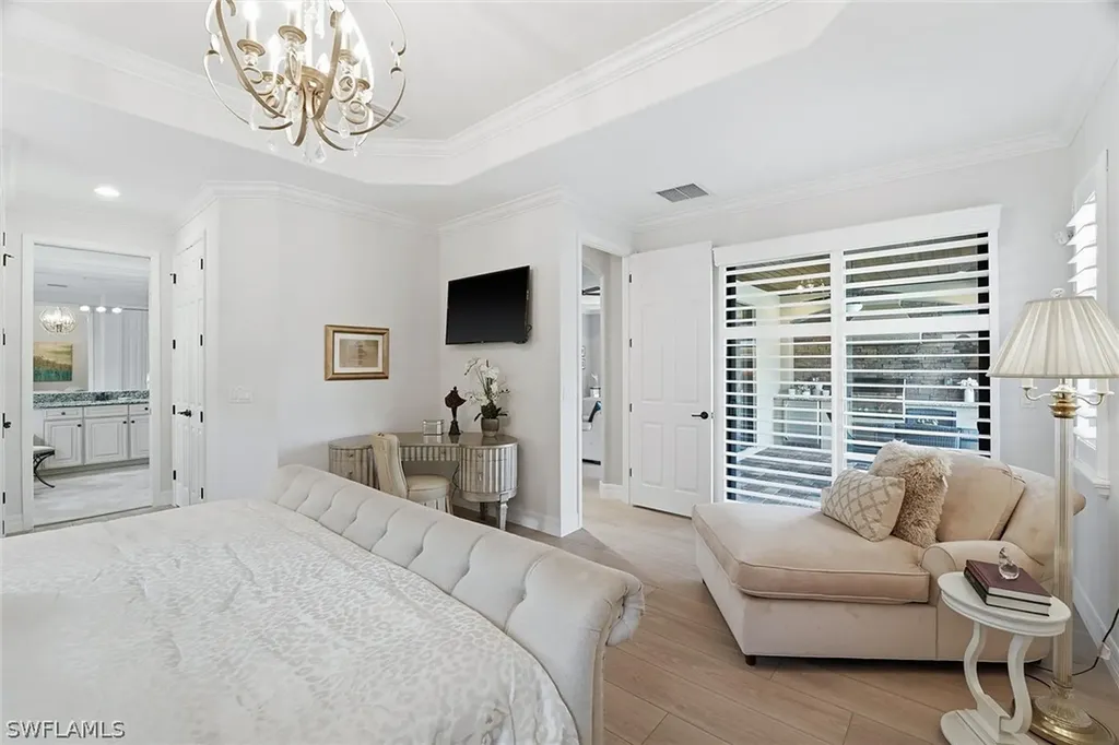 2906 Aviamar Circle Naples FL 34114