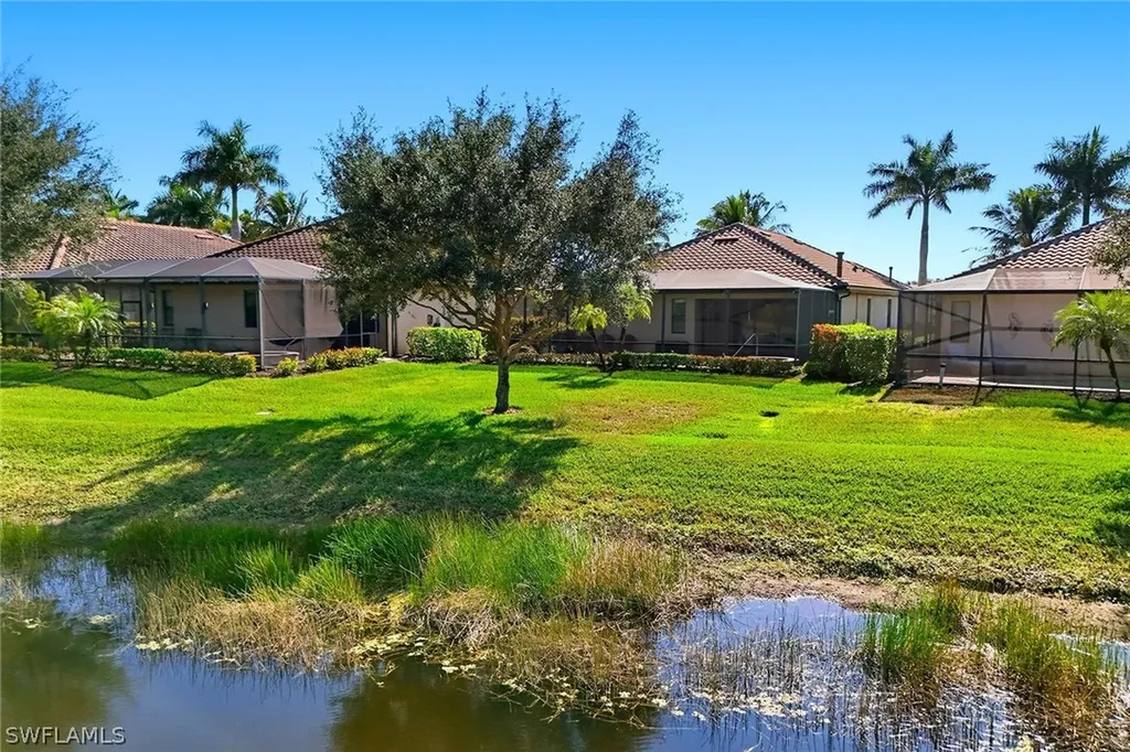 2906 Aviamar Circle Naples FL 34114