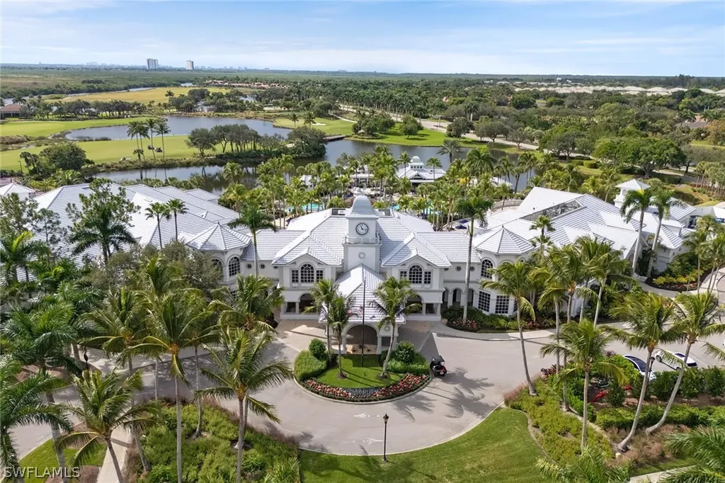2906 Aviamar Circle Naples FL 34114