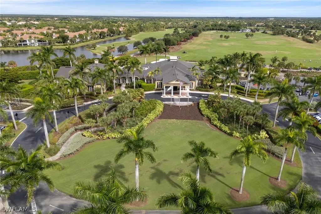 2906 Aviamar Circle Naples FL 34114