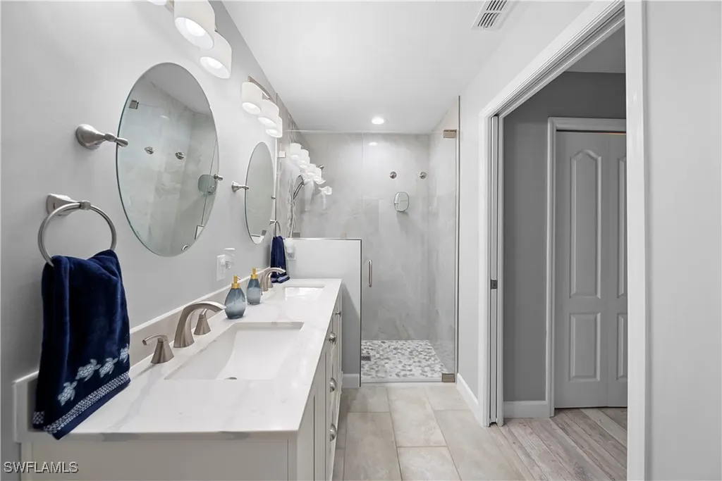 8550 Kingbird Loop Estero FL 33967