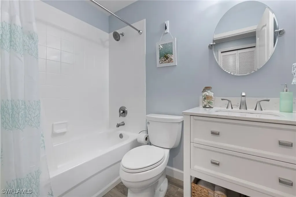 8550 Kingbird Loop Estero FL 33967