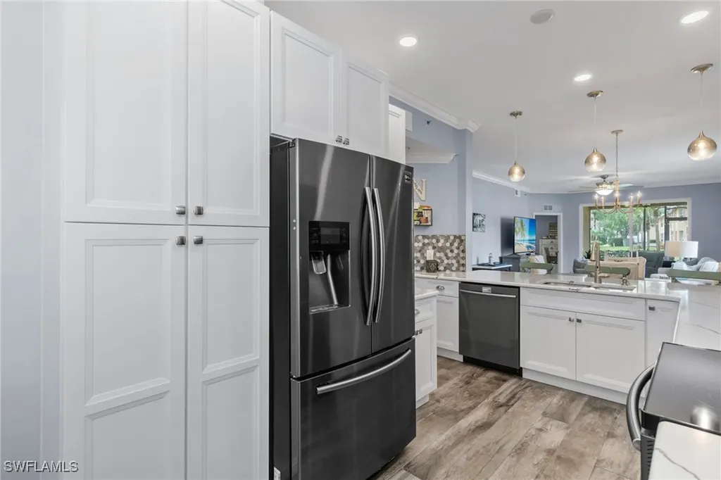 8550 Kingbird Loop Estero FL 33967