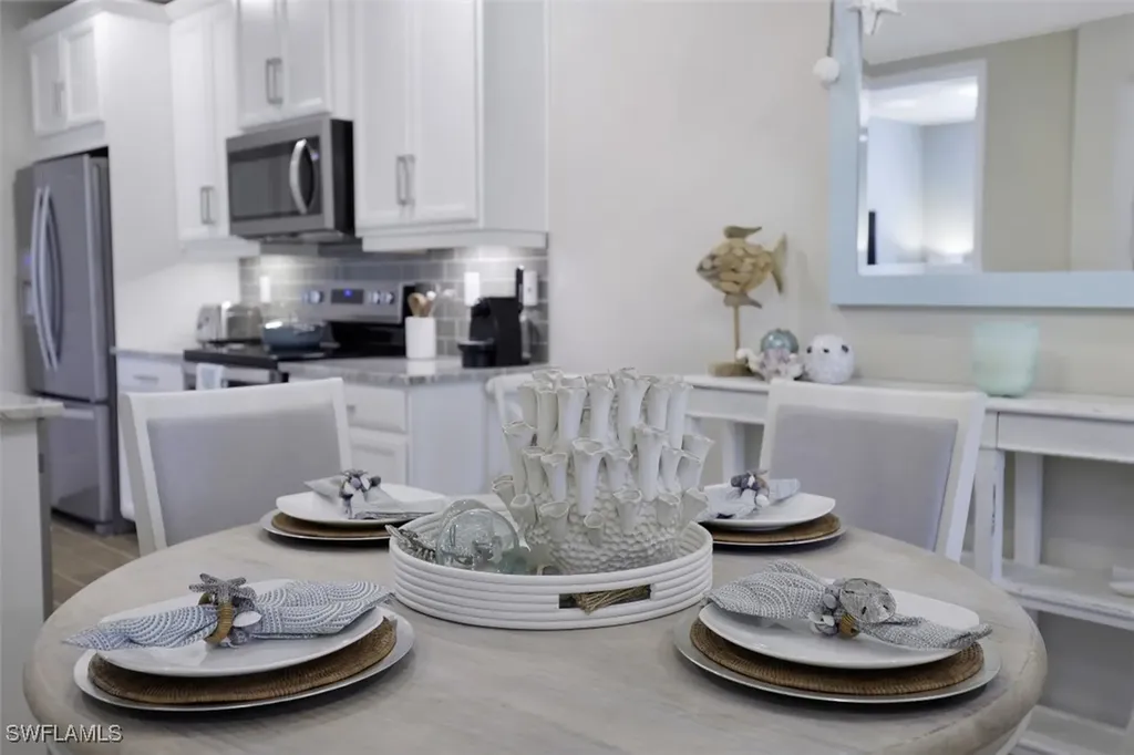 14663 Edgewater Circle Naples FL 34114