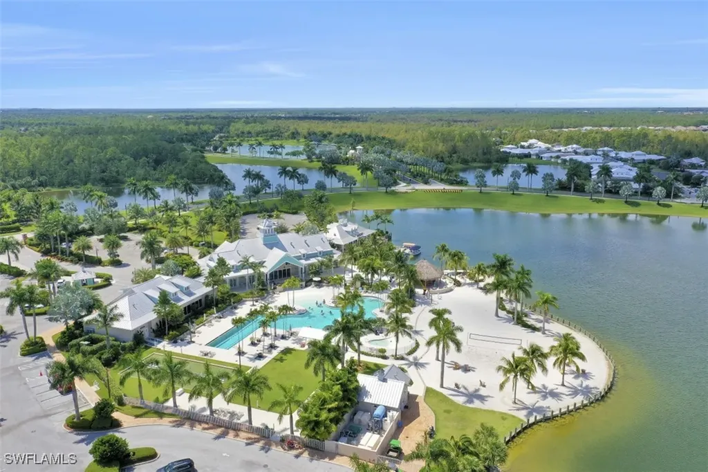 14663 Edgewater Circle Naples FL 34114