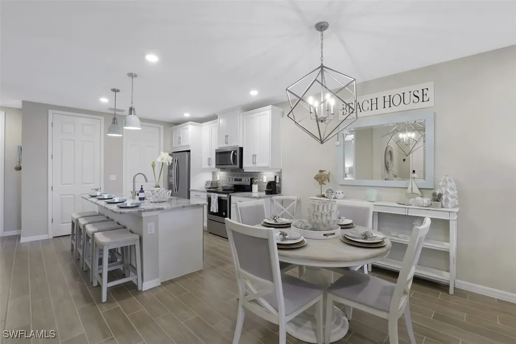 14663 Edgewater Circle Naples FL 34114