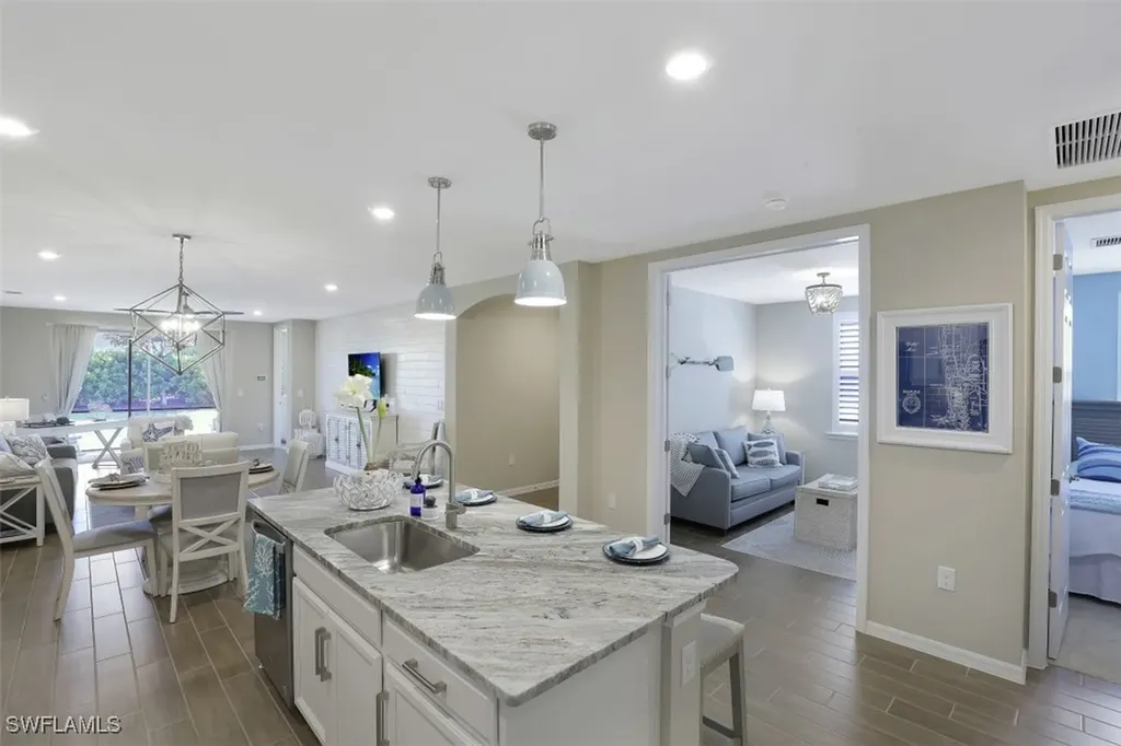 14663 Edgewater Circle Naples FL 34114