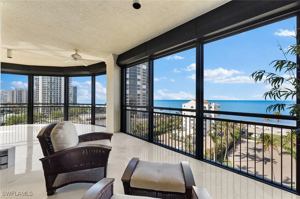 81 Seagate Drive Naples FL 34103