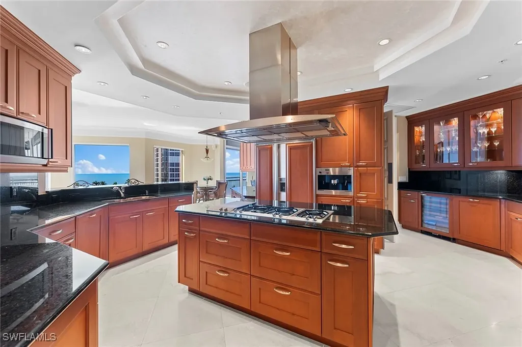 81 Seagate Drive Naples FL 34103