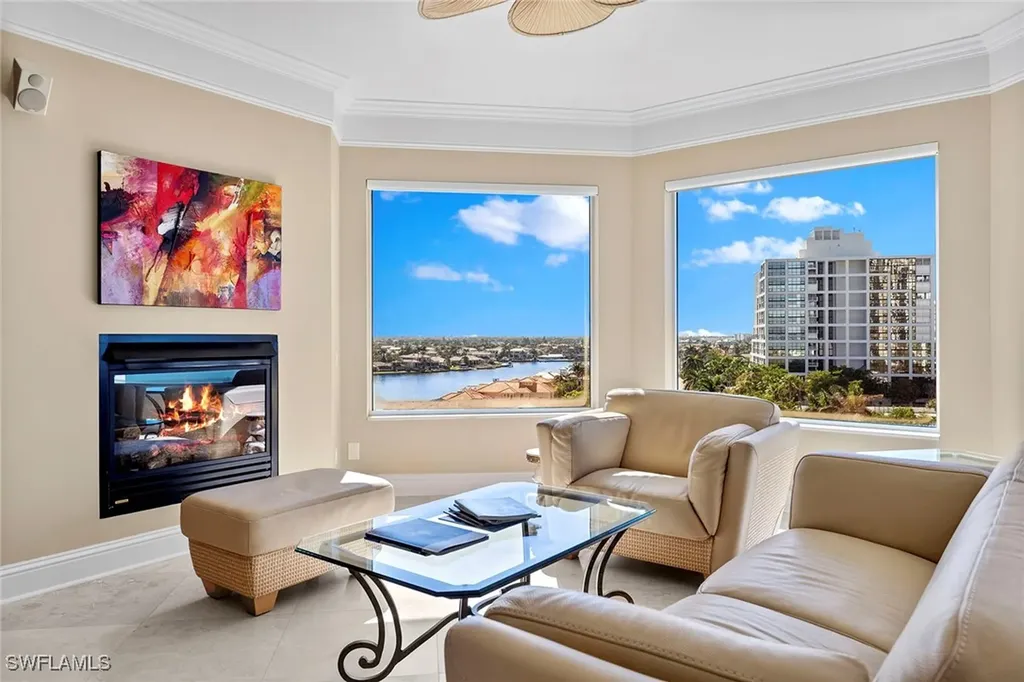 81 Seagate Drive Naples FL 34103