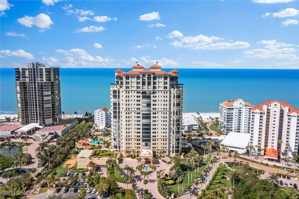 81 Seagate Drive Naples FL 34103