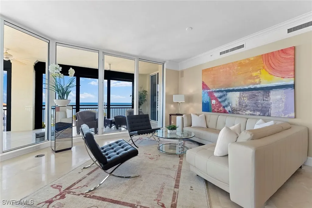 81 Seagate Drive Naples FL 34103