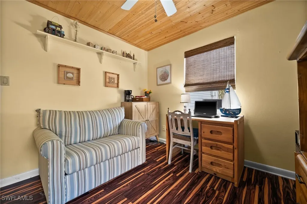 89 8th Street Bonita Springs FL 34134