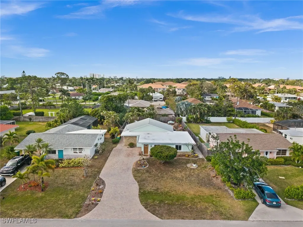 89 8th Street Bonita Springs FL 34134