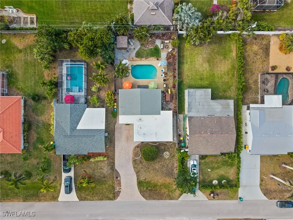 89 8th Street Bonita Springs FL 34134