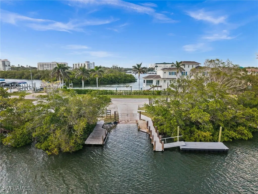 89 8th Street Bonita Springs FL 34134