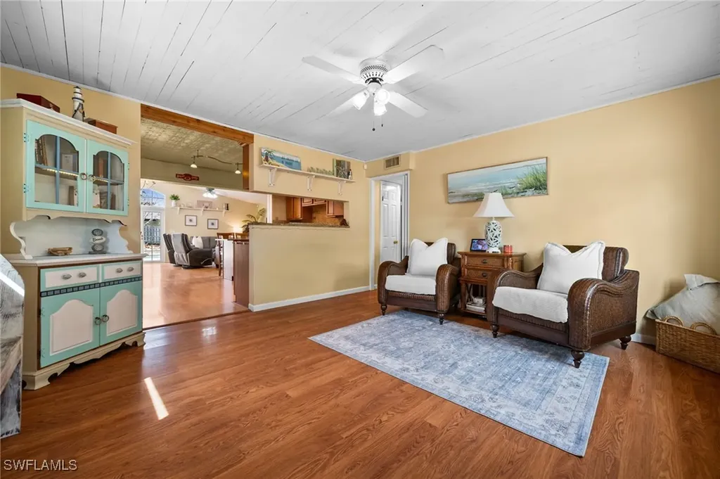 89 8th Street Bonita Springs FL 34134