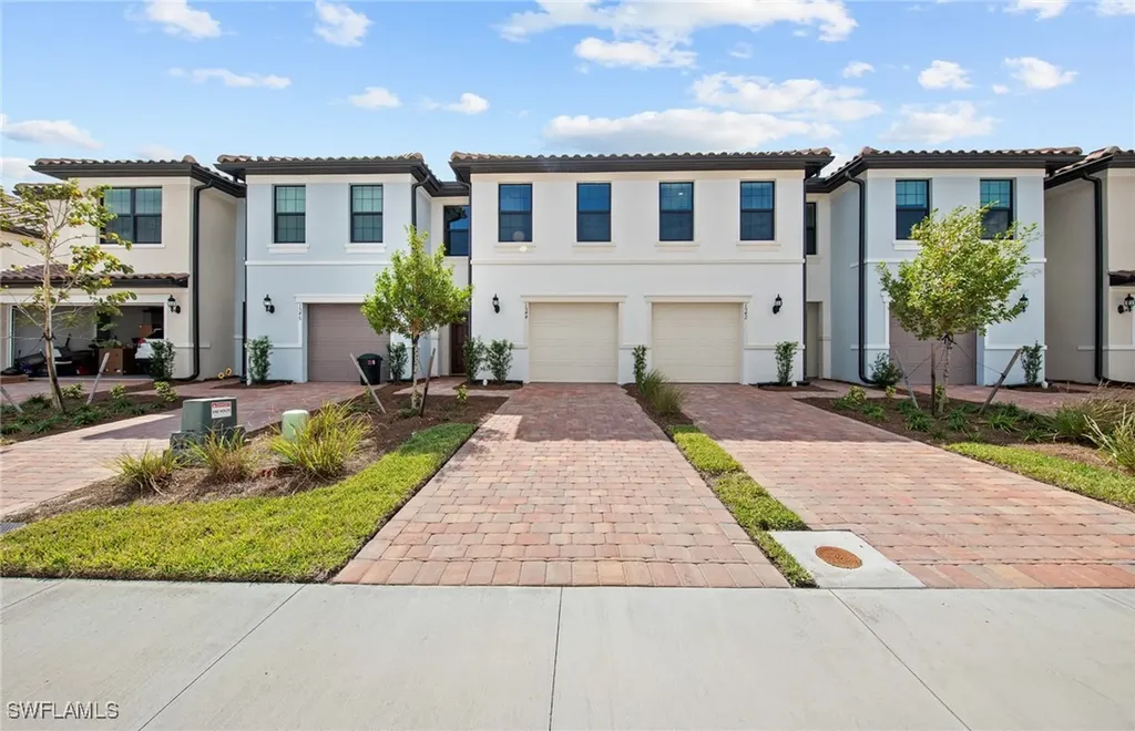 1634 Lake Jessup Circle Cape Coral FL 33909