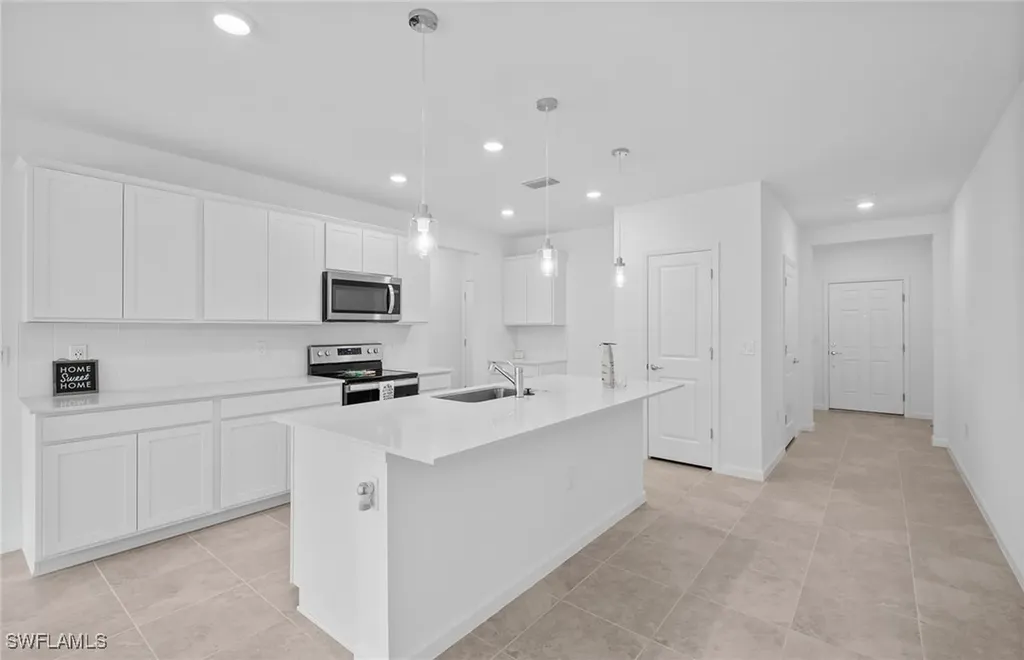 1634 Lake Jessup Circle Cape Coral FL 33909