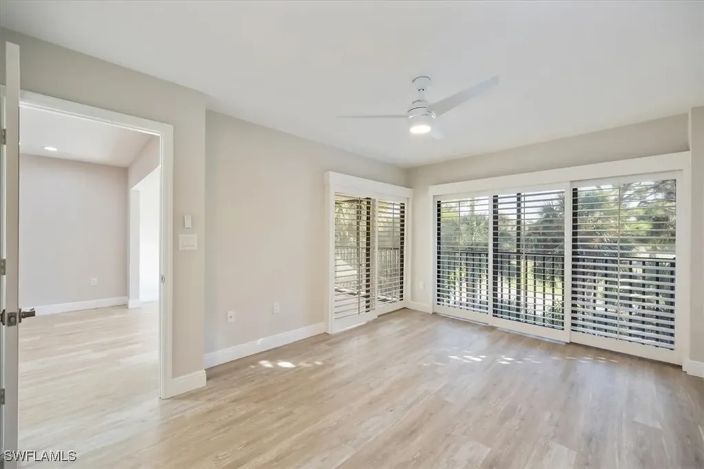 5940 Via Lugano Naples FL 34108