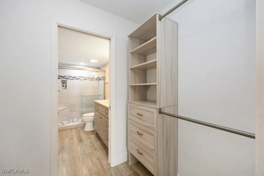 5940 Via Lugano Naples FL 34108