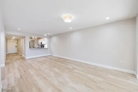 5940 Via Lugano Naples FL 34108