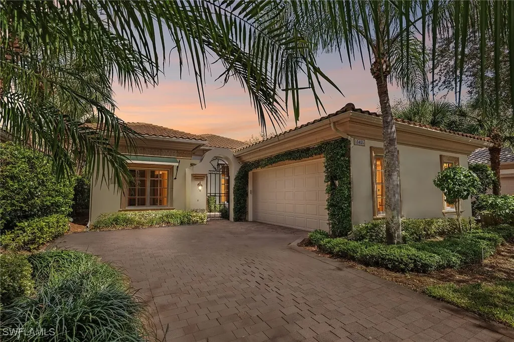 15655 Villoresi Way Naples FL 34110