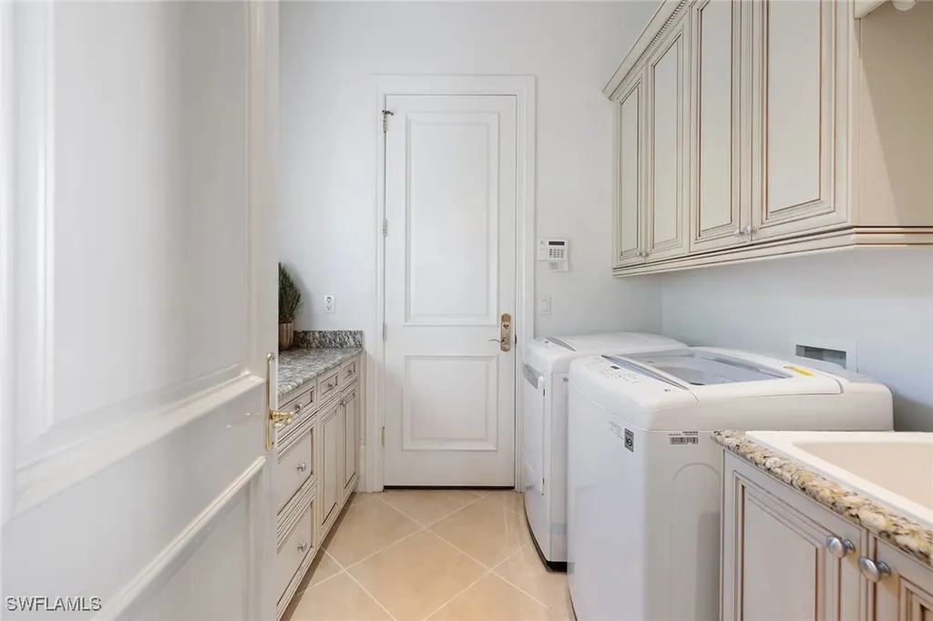 15655 Villoresi Way Naples FL 34110