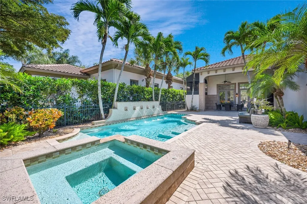 15655 Villoresi Way Naples FL 34110