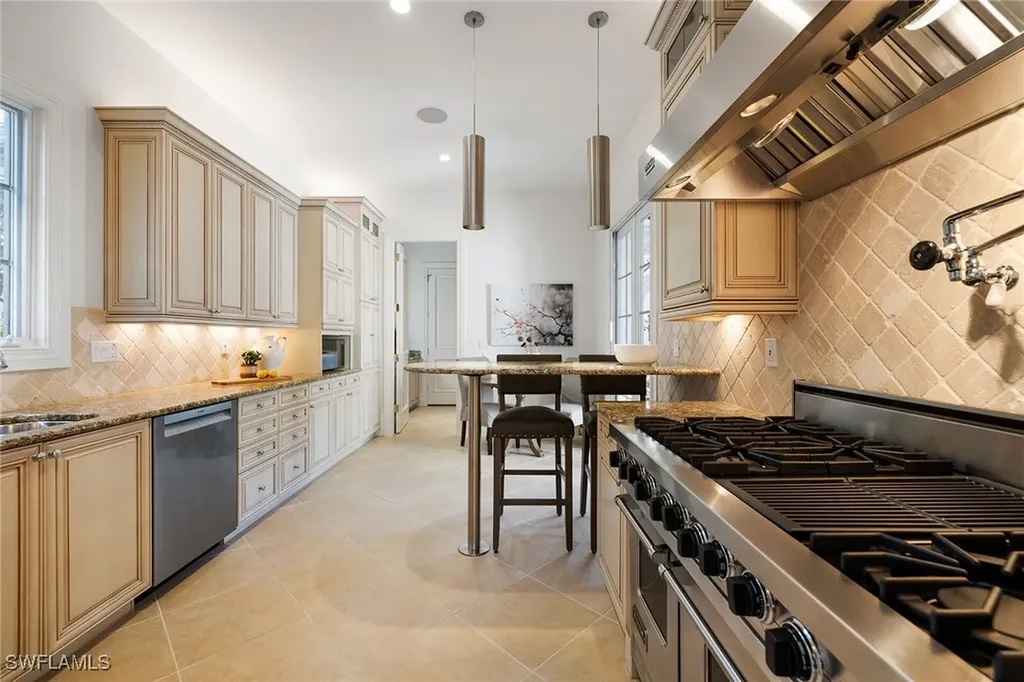 15655 Villoresi Way Naples FL 34110