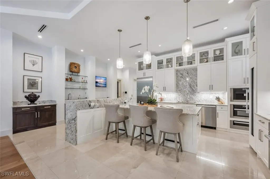 1844 Alamanda Drive Naples FL 34102
