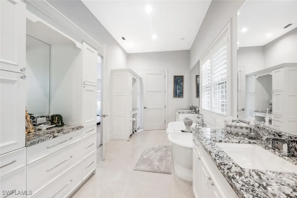 1844 Alamanda Drive Naples FL 34102