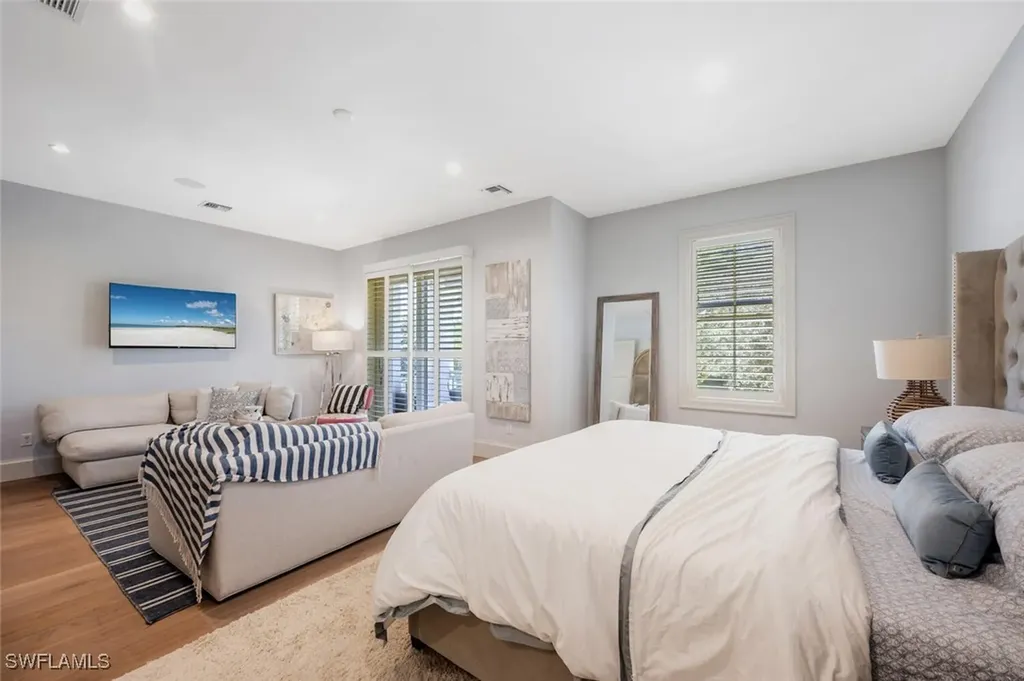 1844 Alamanda Drive Naples FL 34102