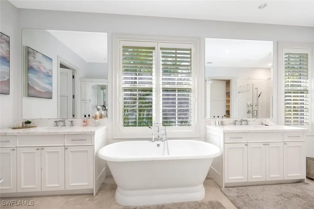 1844 Alamanda Drive Naples FL 34102