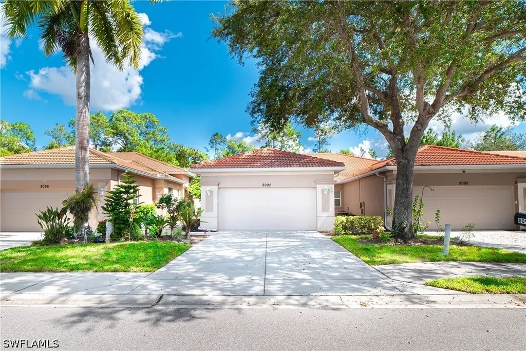 8092 Sanctuary Drive Naples FL 34104