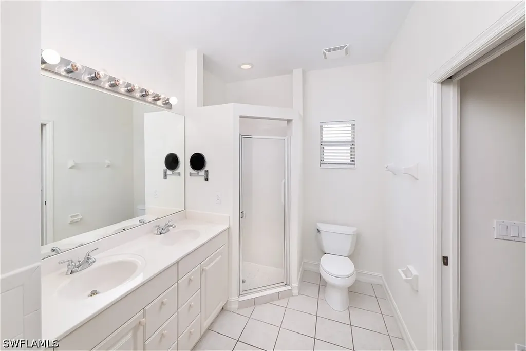 8092 Sanctuary Drive Naples FL 34104