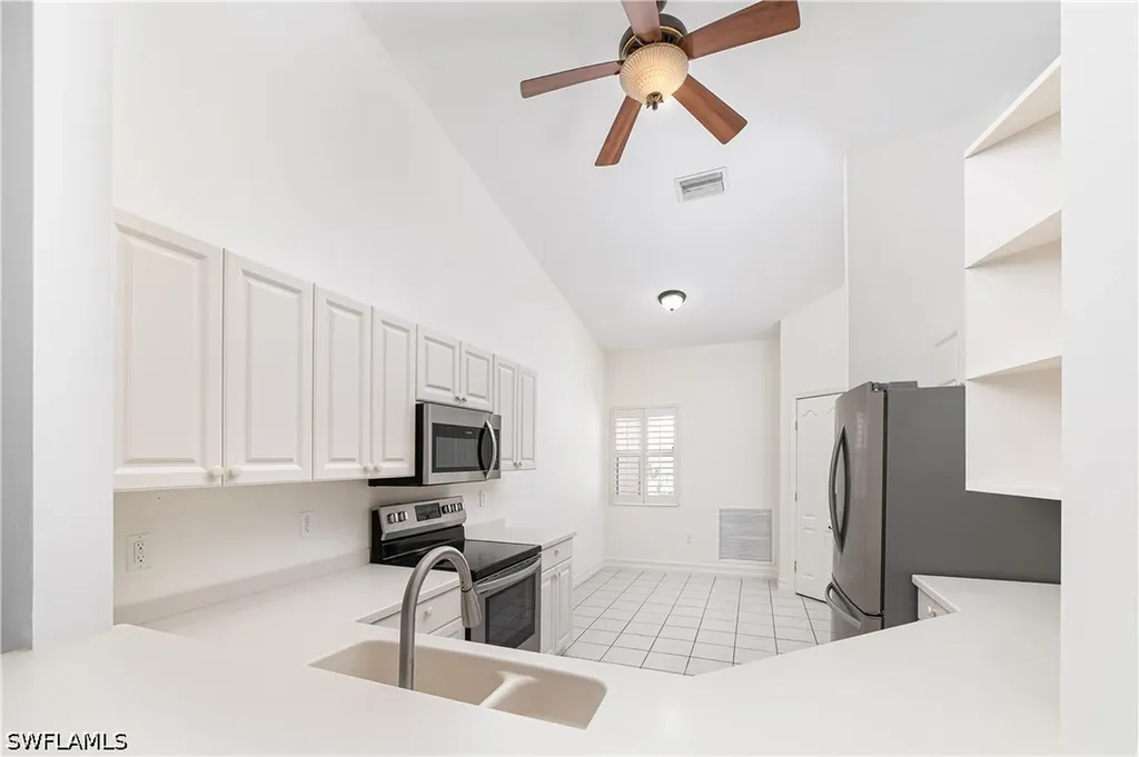 8092 Sanctuary Drive Naples FL 34104
