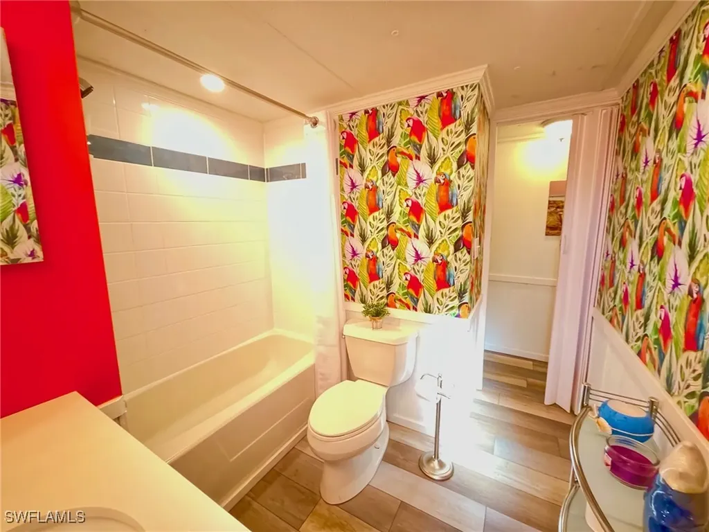 220 Derwent Boulevard Fort Myers FL 33908