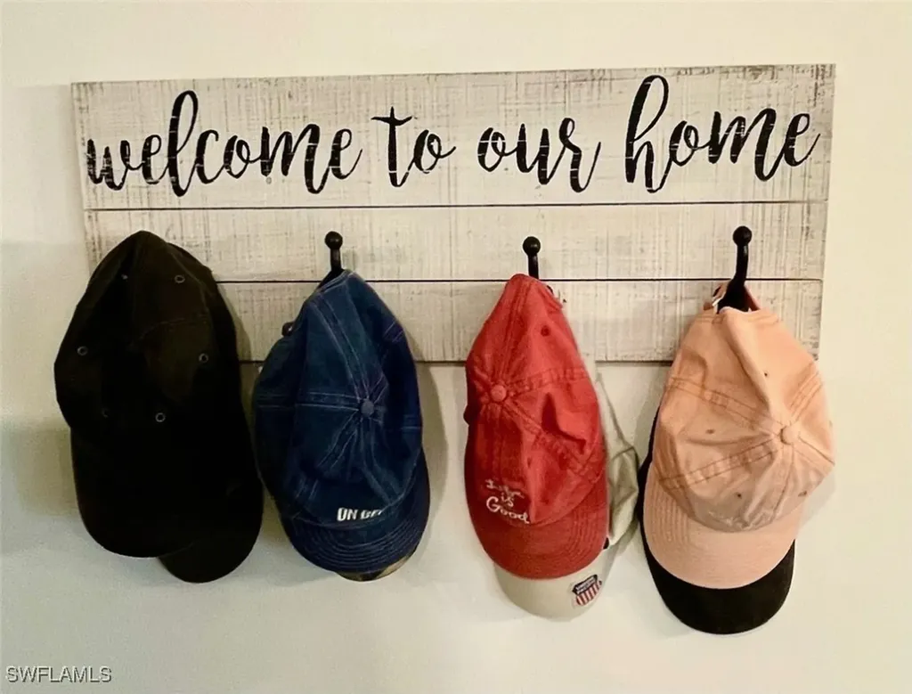 220 Derwent Boulevard Fort Myers FL 33908