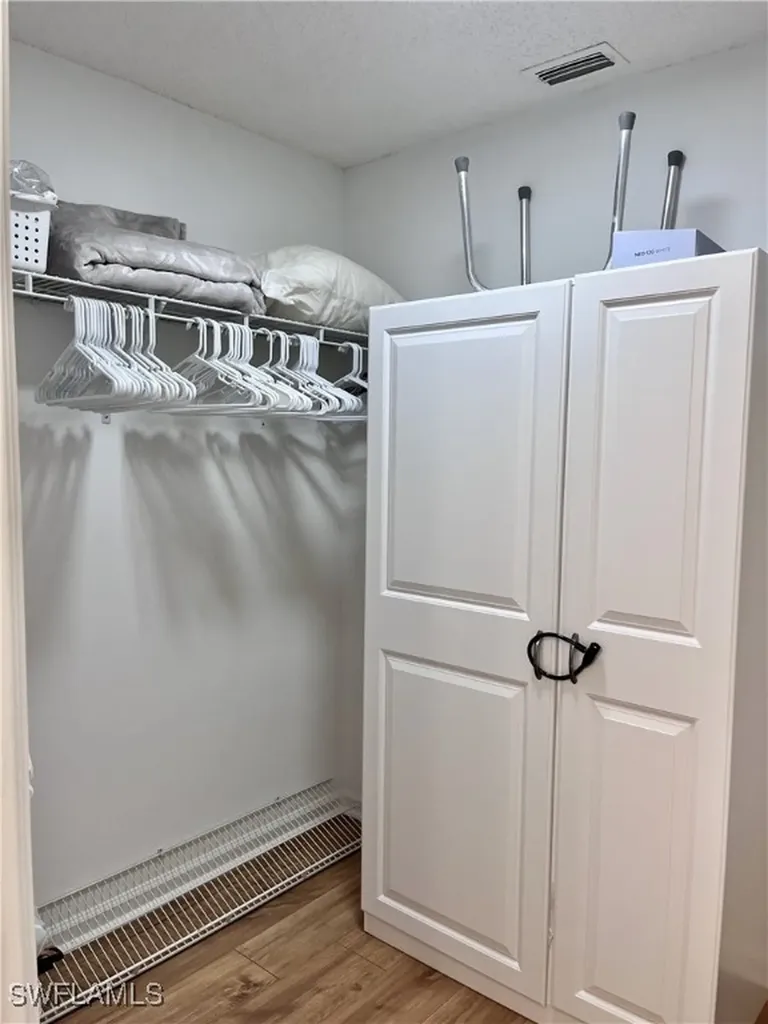 3685 Amberly Circle W Naples FL 34112