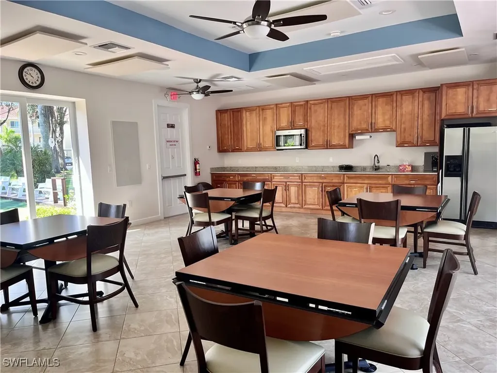3685 Amberly Circle W Naples FL 34112